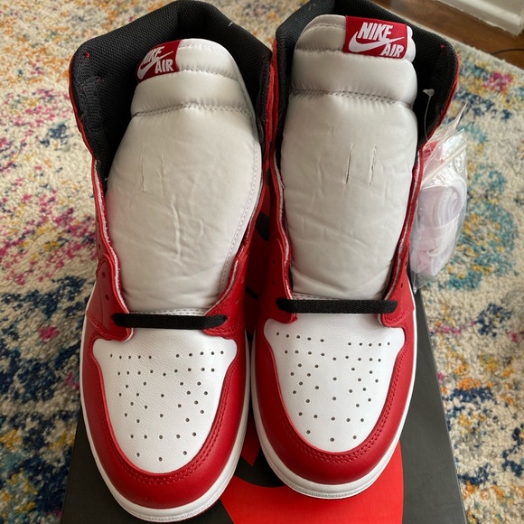 Jordan 1 2015 Chicago Size 11 main image 12